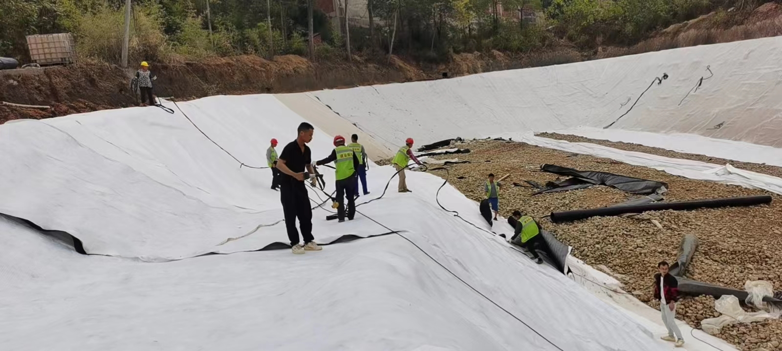 Road Construction Long Fiber Geotextile Width 1m to 6m Engineered ...