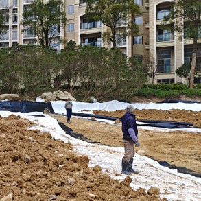 Durable HDPE Smooth Geomembrane for Artificial Lake Anti-Seepage Project Breaking Strength 20-80N/mm Elongation At Break 700%