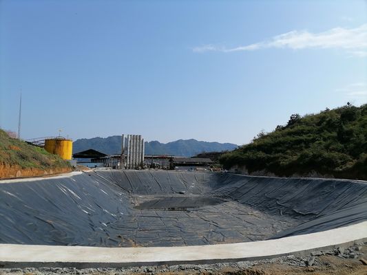 Tailings Management Solution HDPE Smooth Geomembrane with Excellent Chemical Resistance and High Temperature Resistance