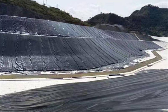 Superior Fluid Barrier & Long-Term Protection HDPE Geomembrane